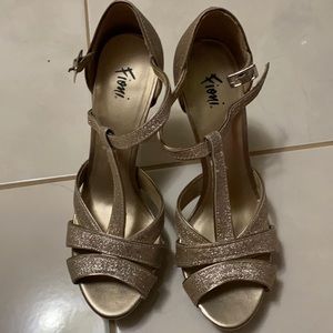 Fioni platform glitter heels